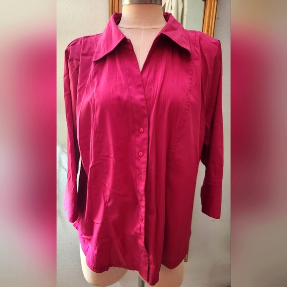 Jennifer Lauren 3X - Picture 1 of 5